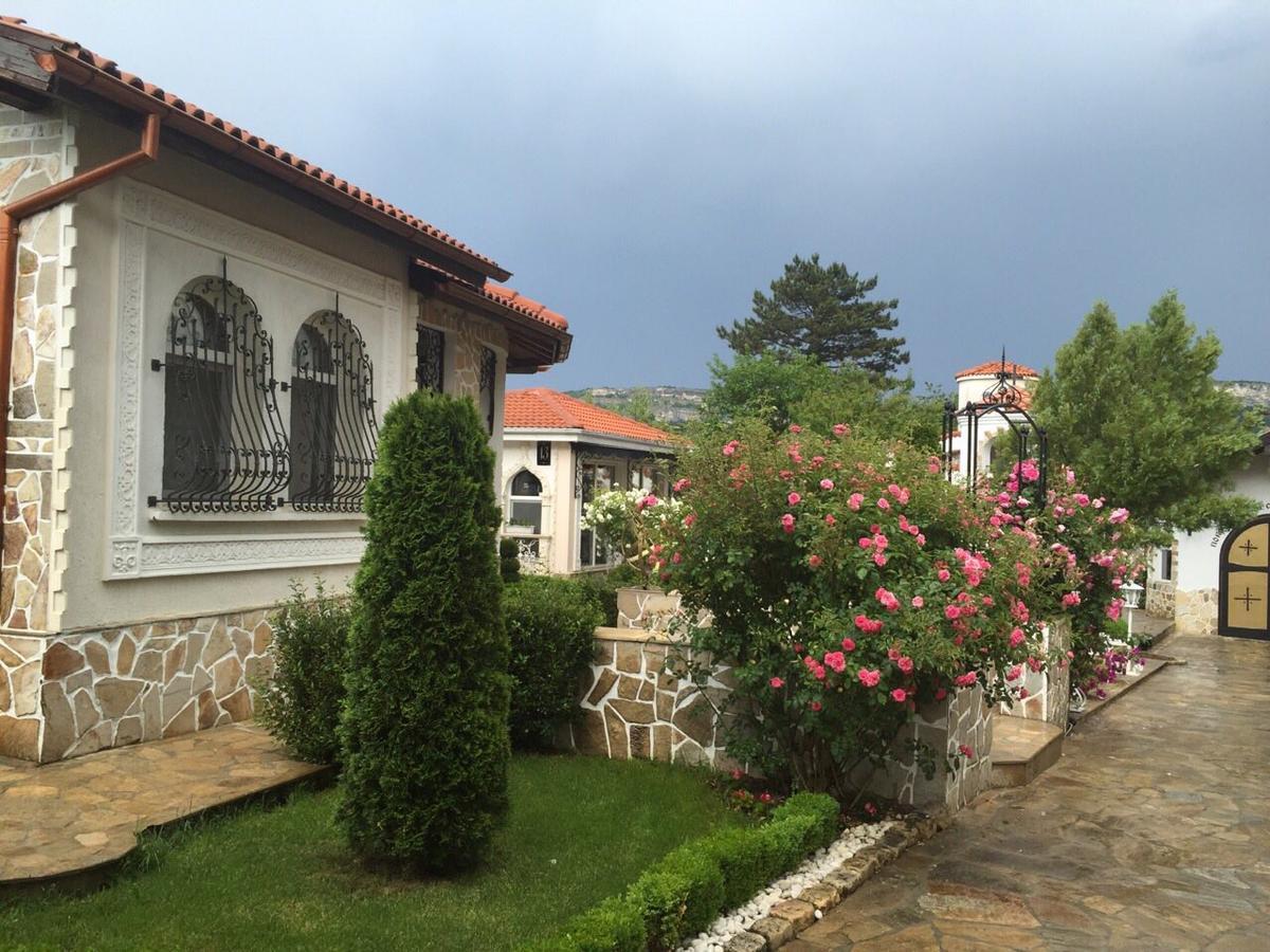 Villa St. Michael Madara Kültér fotó