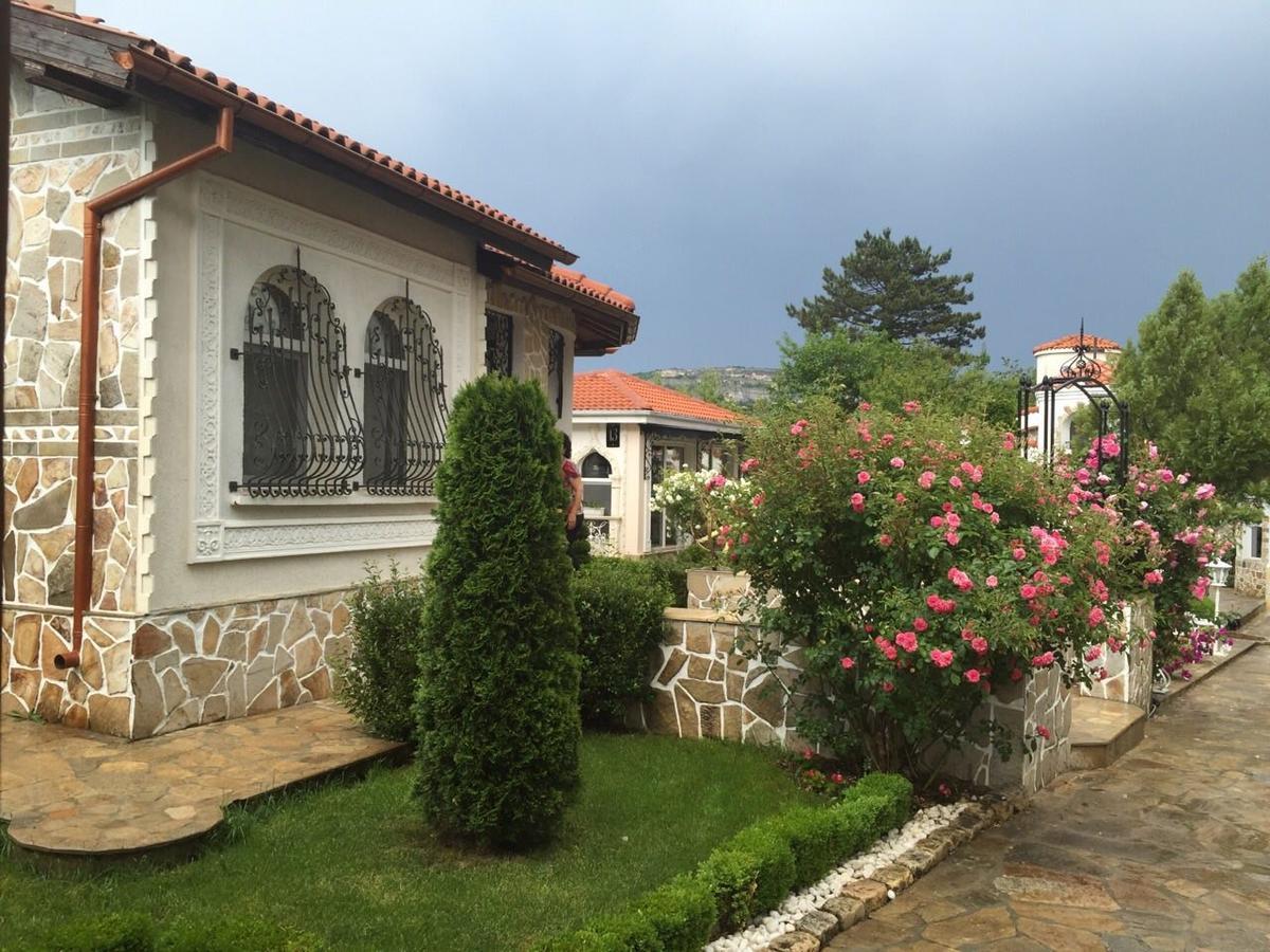 Villa St. Michael Madara Kültér fotó