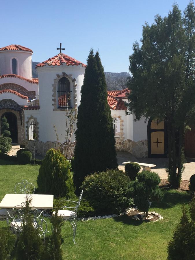 Villa St. Michael Madara Kültér fotó